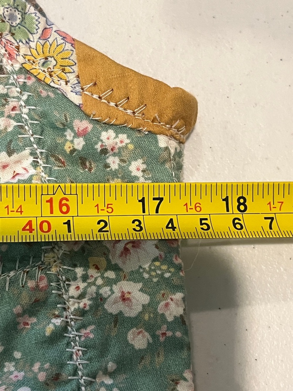 Vintage 90s quilted vest handmade one of a kind patchwork summer reversible - Picture 10 of 12